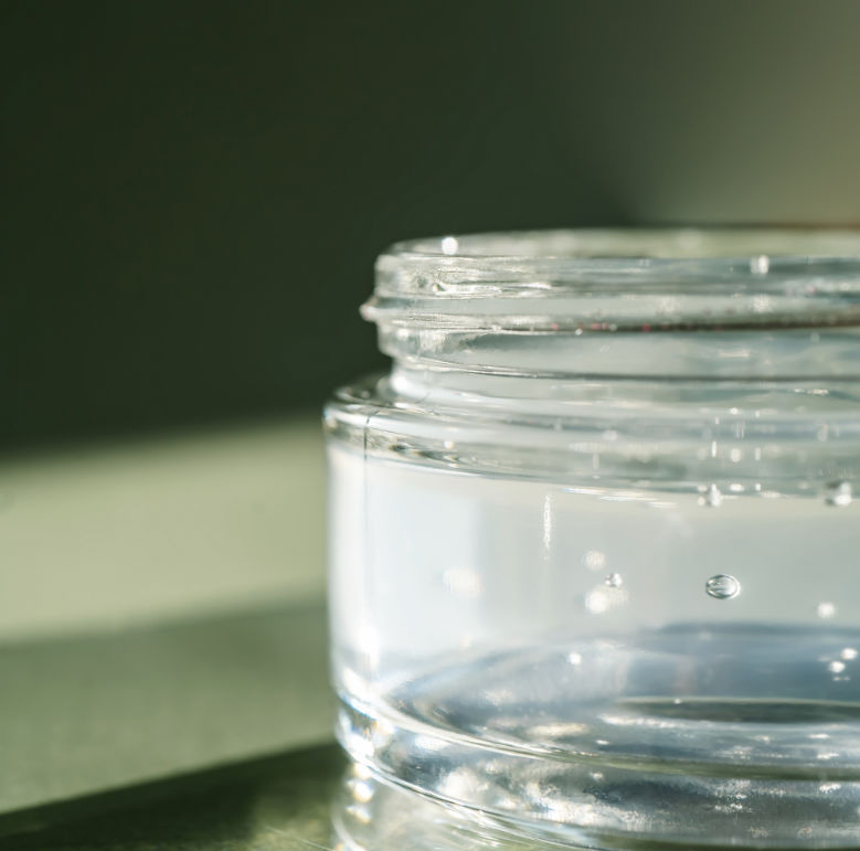 3/4 view of jar showcasing EcoSynthetix personal product